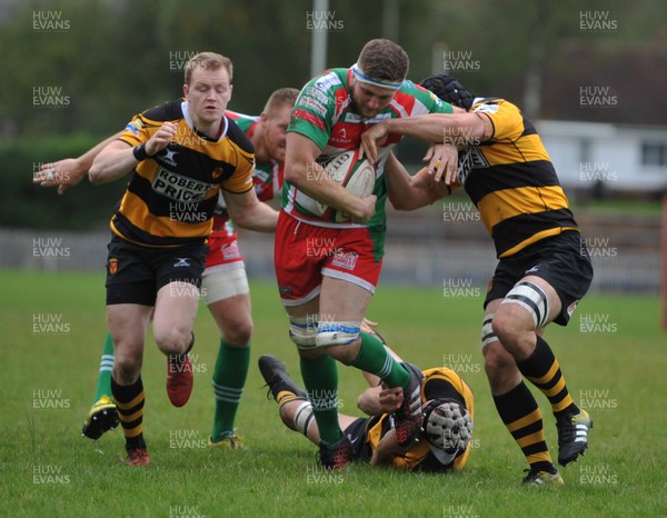 160917 - Ebbw Vale v Newport - Principality Premiership - Ebbw's Kristian Parker on the charge