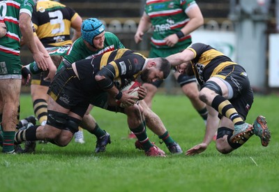 030526 - Ebbw Vale v Newport RFC, Super Rugbi Cymru Play Off Semi-Final - Josh Skinner of Newport powers over to score try