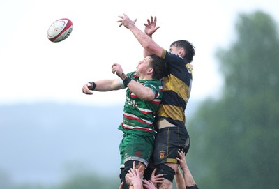 030526 - Ebbw Vale v Newport RFC, Super Rugbi Cymru Play Off Semi-Final - Sion Parry of Ebbw Vale and Callum Bradbury of Newport compete for the ball