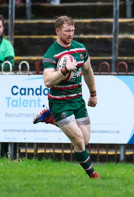 030526 - Ebbw Vale v Newport RFC, Super Rugbi Cymru Play Off Semi-Final - Dafydd Thomas of Ebbw Vale