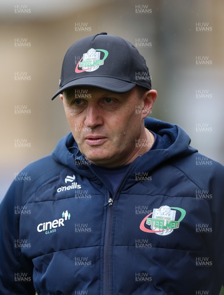 030526 - Ebbw Vale v Newport RFC, Super Rugbi Cymru Play Off Semi-Final - Jason Strange, Ebbw Vale head coach