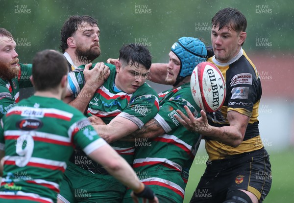 030526 - Ebbw Vale v Newport RFC, Super Rugbi Cymru Play Off Semi-Final - Callum Bradbury of Newport wins the ball