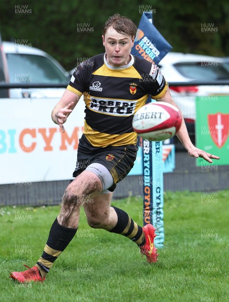 030526 - Ebbw Vale v Newport RFC, Super Rugbi Cymru Play Off Semi-Final - Fin Baker of Newport