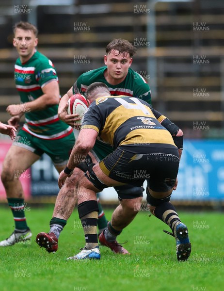 030526 - Ebbw Vale v Newport RFC, Super Rugbi Cymru Play Off Semi-Final - Owen Conquer of Ebbw Vale takes on Josh Skinner of Newport