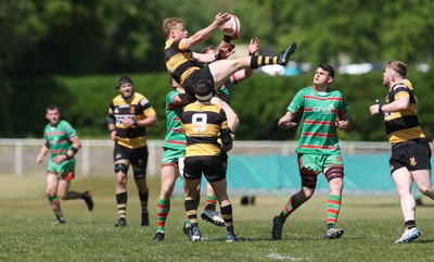 180525 - Ebbw Vale  v Newport RFC, Super Rygbi Cymru Grand Final - Iestyn Galton of Newport looks to win the ball