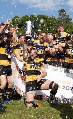 180525 - Ebbw Vale  v Newport RFC, Super Rygbi Cymru Grand Final - Newport captain Ben Roach lifts the Super Rygbi Cymru trophy after the victory over Ebbw Vale