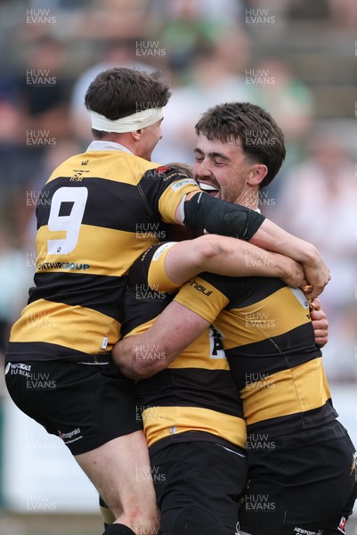 180525 - Ebbw Vale  v Newport RFC, Super Rygbi Cymru Grand Final - Iestyn Galton of Newport celebrates after he races in to score try
