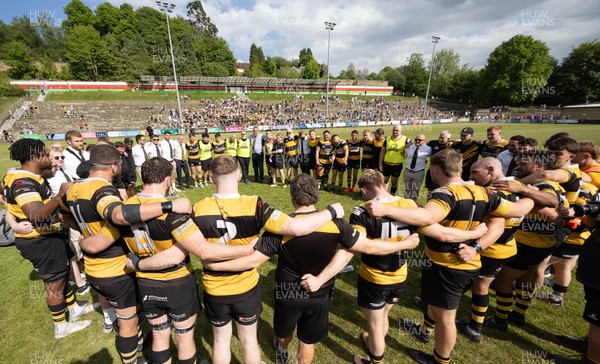 180525 - Ebbw Vale  v Newport RFC, Super Rygbi Cymru Grand Final - Newport huddle together at the end of the match