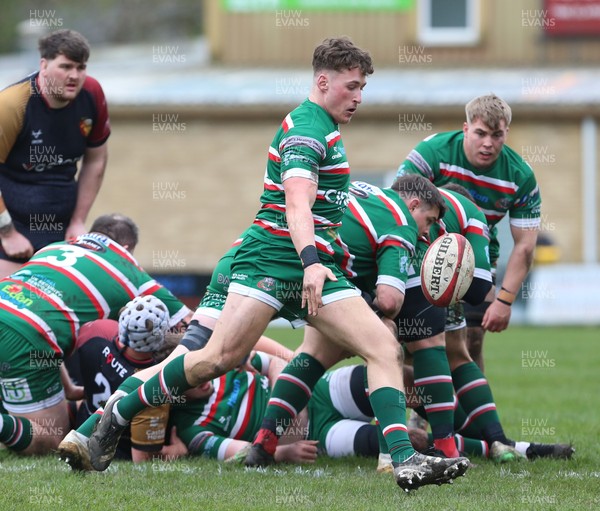 040426 - Ebbw Vale v RGC - Super Rygbi Cymru (SRC) - Dan Buffery of Ebbw Vale kicks the ball from the ruck