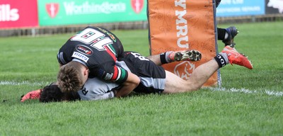 260926 - Ebbw Vale v RGC - Super Rygbi Cymru (SRC) - Tudor Jones of RGC gets the try