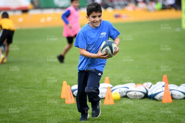 220525 - EDC Schools Festival - 