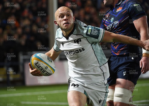 291125 - Edinburgh Rugby v Ospreys - United Rugby Championship - Luke Davies of Ospreys celebrates after scoring a first half try