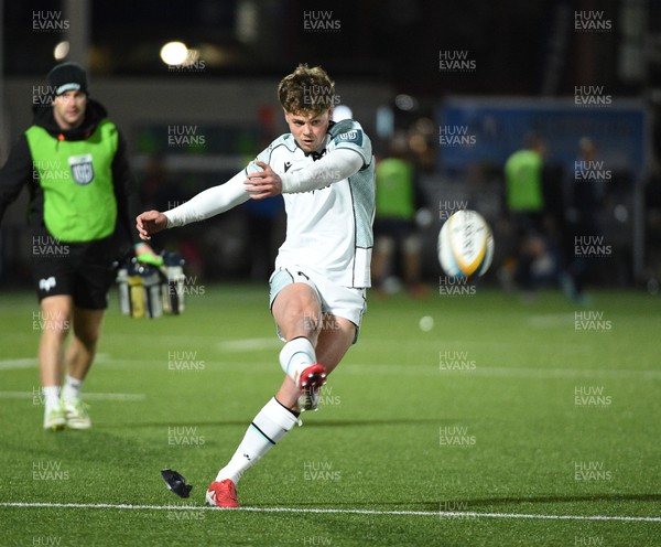 291125 - Edinburgh Rugby v Ospreys - United Rugby Championship - Jack Walsh of Ospreys hits the posts with a first half conversion