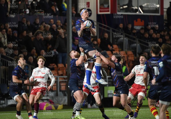 270226 - Edinburgh Rugby v Scarlets - United Rugby Championship - Glen Young of Edinburgh