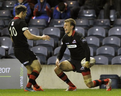 231114 - Edinburgh v Cardiff Blues - Guinness PRO12Edinburgh's Tom Brown celebrates with Tom Heathcote after scoring a try(c) Huw Evans Picture Agency