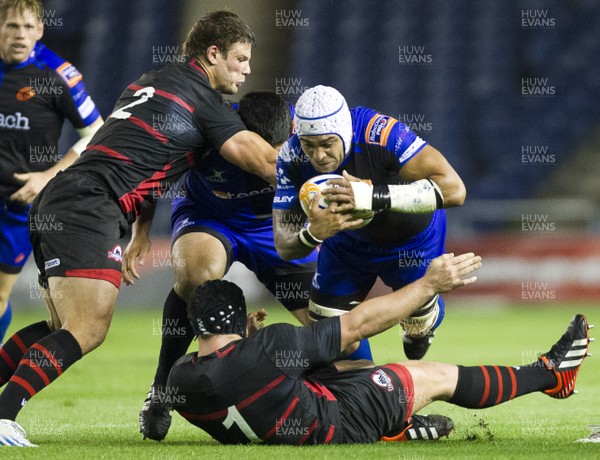 130913  Edinburgh v Dragons…Netani Talei carries for Dragons(c) Huw Evans Agency