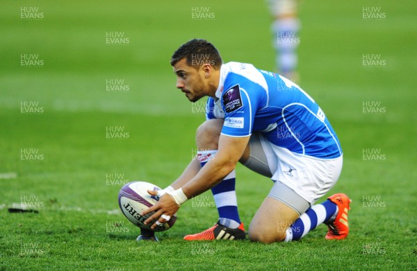 170415 Edinburgh Rugby v Dragons, European Challenge Cup Semi-Final -Dorian Jones - Dragons fly half