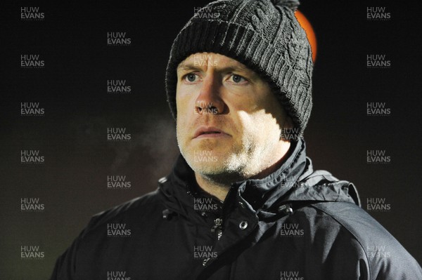 041117 - Edinburgh Rugby v Ospreys - Guinness PRO14 -  Ospreys head coach Steve Tandy