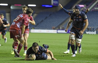 261019 - Edinburgh Rugby v Scarlets - Guinness PRO14 -  Mike Willemse of Edinburgh scores Edinburgh's 3rd try