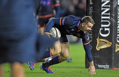 261019 - Edinburgh Rugby v Scarlets - Guinness PRO14 -  Mark Bennett of Edinburgh scores under the posts