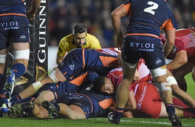 261019 - Edinburgh Rugby v Scarlets - Guinness PRO14 -  Marc Jones of Scarlets scores a try