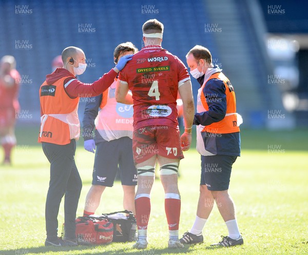 270221 - Edinburgh Rugby v Scarlets - Guinness PRO14 - Morgan Jones of Scarlets leaves the field injured