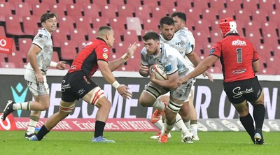170525 - Emirates Lions v Ospreys - United Rugby Championship - James Ratti of Ospreys with the ball