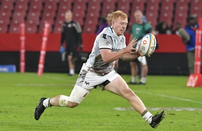 170525 - Emirates Lions v Ospreys - United Rugby Championship - Iestyn Hopkins of Ospreys