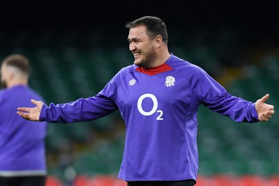 140325 - England Rugby Captains Run ahead of their final 6 Nations game against Wales Tomorrow - Jamie George of England During Training