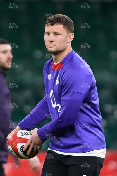 140325 - England Rugby Captains Run ahead of their final 6 Nations game against Wales Tomorrow - Fraser Dingwall of England During Training