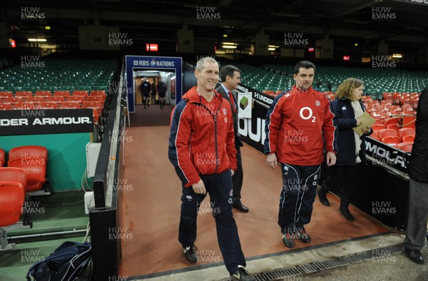 150313 - England Rugby Captains Run -Stuart Lancaster during training