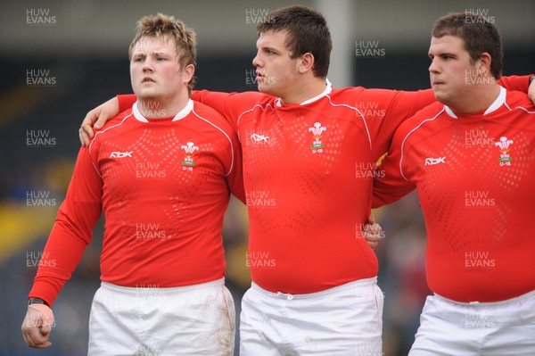 02.03.08 - England Under 18s v Wales Under 18s - Under 18 Six Nations - Wales Captain, Rhys Williams(L) 