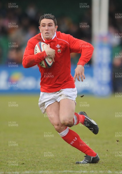 02.03.08 - England Under 18s v Wales Under 18s - Under 18 Six Nations - Wales' Kristian Phillips 