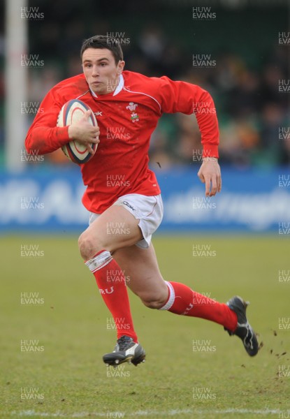 02.03.08 - England Under 18s v Wales Under 18s - Under 18 Six Nations - Wales' Kristian Phillips 