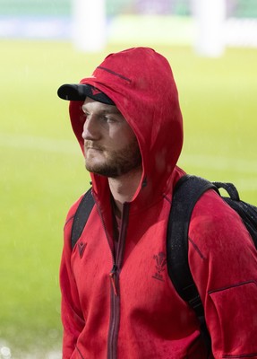 060226 - England U20 v Wales U20, 2026 U20 Six Nations - Evan Minto of Wales arrives at the stadium ahead of the match