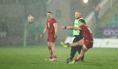 060226 - England U20 v Wales U20, 2026 U20 Six Nations - Carwyn Leggatt-Jones of Wales kicks penalty