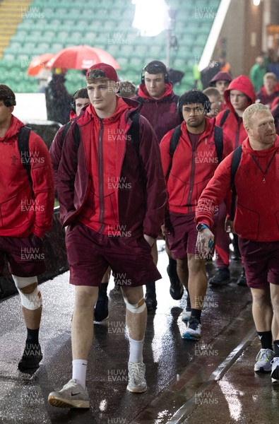 060226 - England U20 v Wales U20, 2026 U20 Six Nations - Wales players arrive at the stadium ahead of the match
