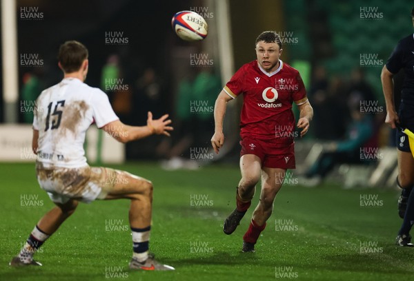 060226 - England U20 v Wales U20, 2026 U20 Six Nations - Tom Bowen of Wales kicks ahead