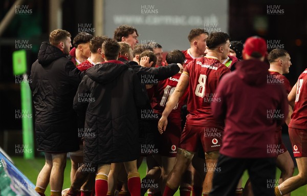 060226 - England U20 v Wales U20, 2026 U20 Six Nations - Wales celebrate after Steffan Emanuel of Wales racxes through to score try