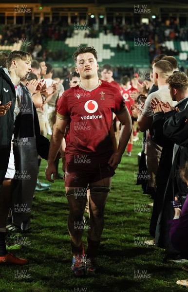 060226 - England U20 v Wales U20, 2026 U20 Six Nations - Deian Gwynne of Wales shows the dejection as the team are clapped off by England at the end of the match