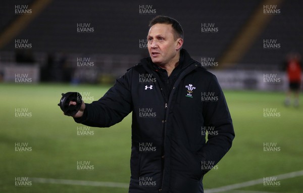090218 - England U20 v Wales U20 - NatWest 6 Nations - Wales U20 Head Coach Jason Strange