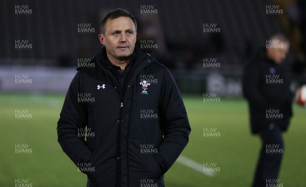 090218 - England U20 v Wales U20 - NatWest 6 Nations - Wales U20 Head Coach Jason Strange