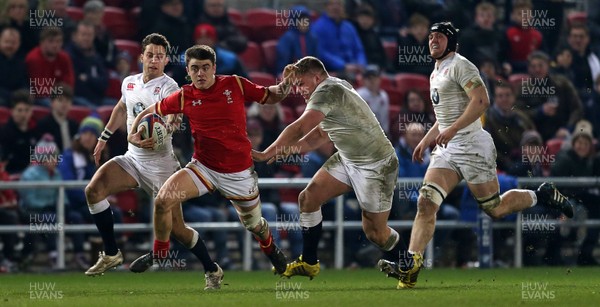 110316 - England U20 v Wales U20 - RBS 6 Nations - Reuben Morgan-Williams of Wales charges down the pitch