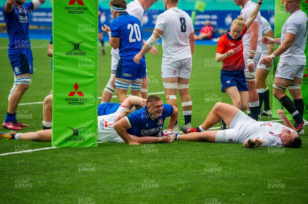 130721 - England U20 v Italy U20 - Under 20 Six Nations  - Ion Neculai of Italy scores a try