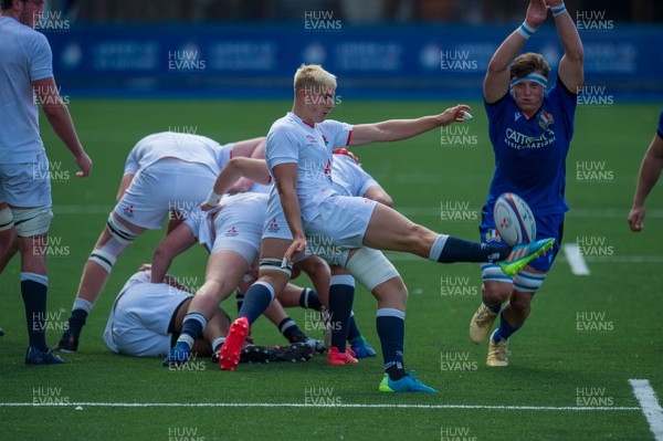 130721 - England U20 v Italy U20 - Under 20 Six Nations  - Jack van Poortvliet of England clears under pressure from Lorenzo Cannone of Italy