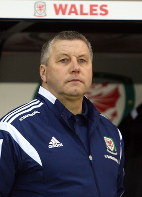 050314 - England U'21's vs Wales U'21's -EUFA U'21's Qualifying Group One-Gerraint Williams Wales manager(c) Huw Evans Agency