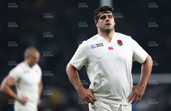 031015 - England v Australia, Rugby World Cup 2015 - Rob Webber of England at the end of the match