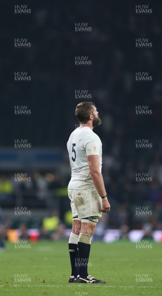 031015 - England v Australia, Rugby World Cup 2015 - Geoff Parling of England stands motionless on the pitch at the end of the match