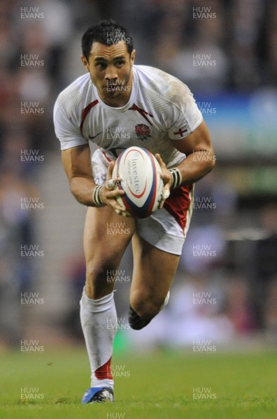 15.11.08 - England v Australia - Investec Challenge Series 2008 - England's Riki Flutey 