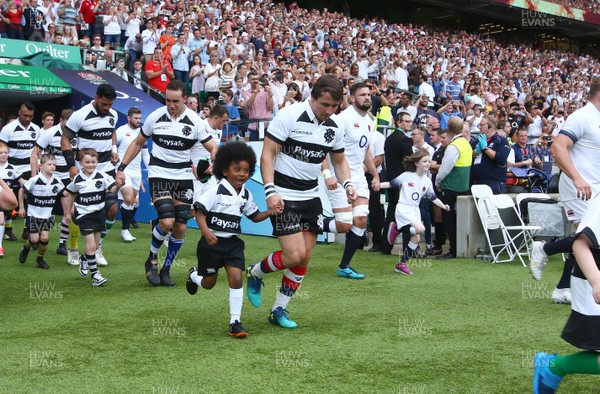 270518 - England v Barbarians - Quilter Cup - Rhodri Williams takes the field for The Barbarians